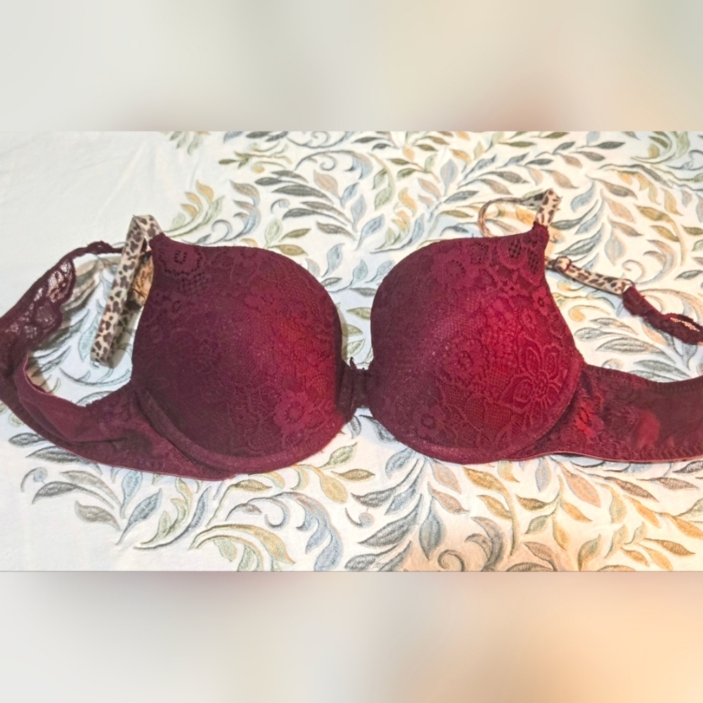 No Boundaries Floral Burgundy Lace Push-up Bra Size 36A